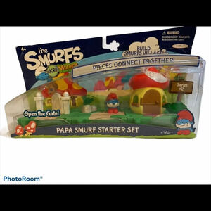 The Smurf’s Micro Village Papa Smurf Starter Set
